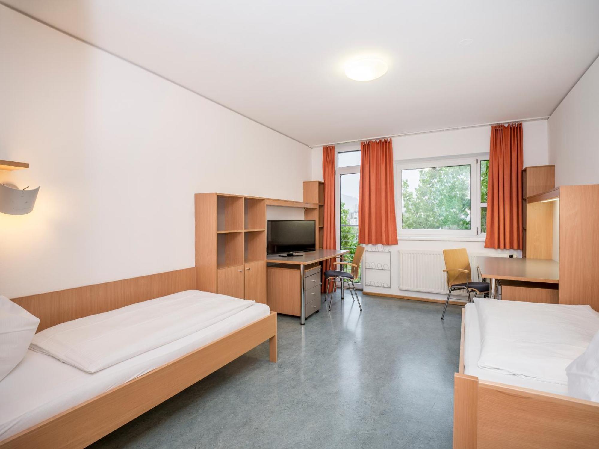 Kolpinghaus Salzburg - Sommerhostel Extérieur photo